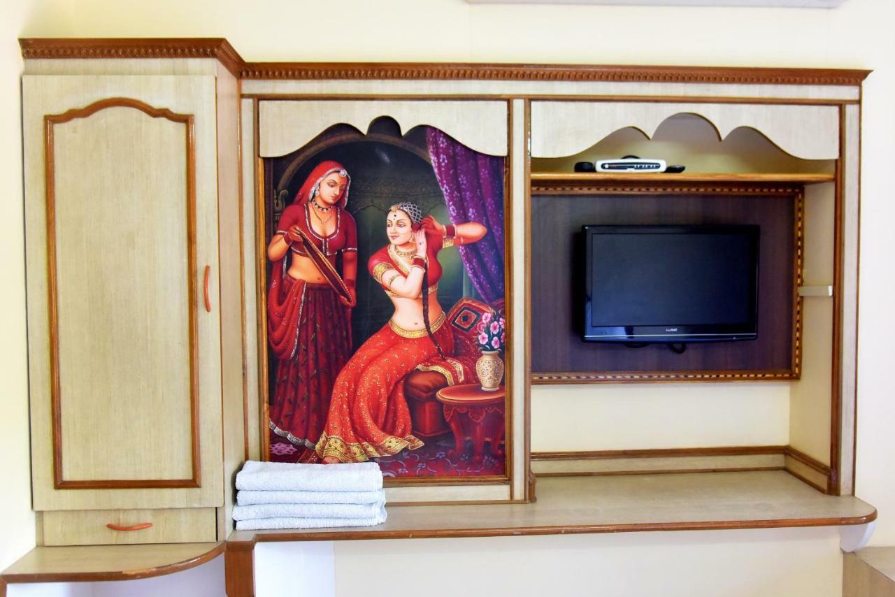 Jee Ri Haveli Hotell Jodhpur  Exteriör bild